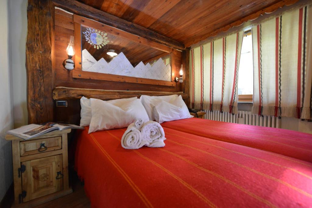Affittacamere De Charme Jour Et Nuit Torgnon Pokoj fotografie